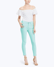 Load image into Gallery viewer, Premier Cropped Skinny Jean