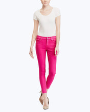 Load image into Gallery viewer, Premier Cropped Skinny Jean