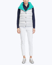 Load image into Gallery viewer, Reversible Down Vest