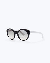 Load image into Gallery viewer, Rounded Cat Eye Sunglasses